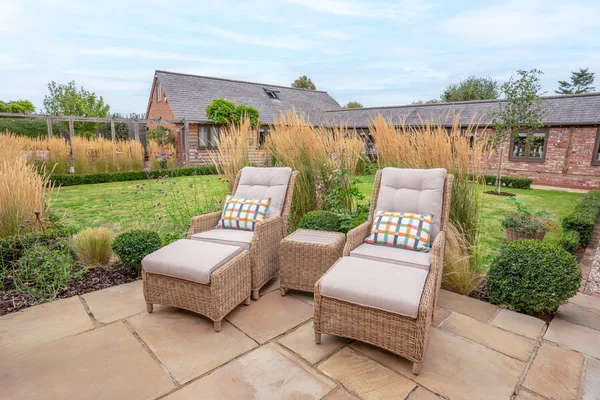 007219-4000b1-hazel-companion-2-seat-reclined-dressed-landscape-lifestyle-1.jpg.jpg