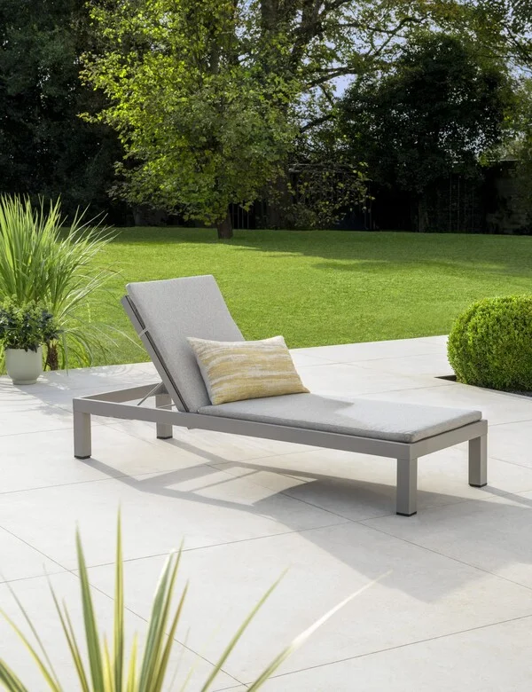 012111-0400-pebble-sunlounger-angle-lifestyle-scaled.jpg.jpg