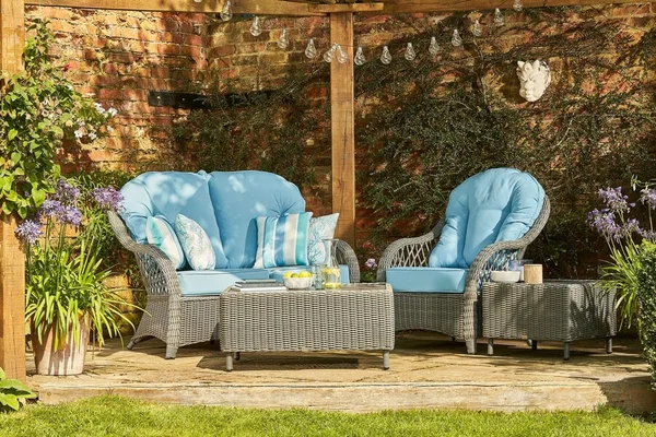 daro-stowe-side-table--lifestyle.jpg